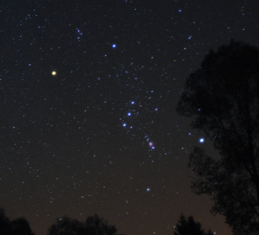 Mit Klick ins Bild gelangt man weiter zur Astrofoto-Galerie des 14. HTT.
