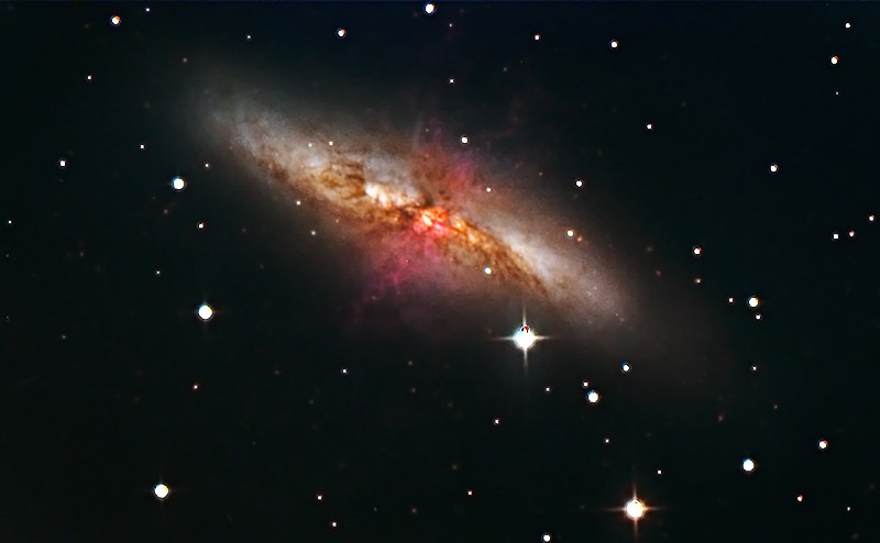 M82